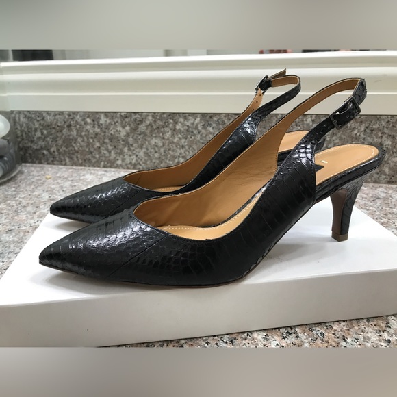 Kay Unger sling back mid heel pump - Picture 2 of 8